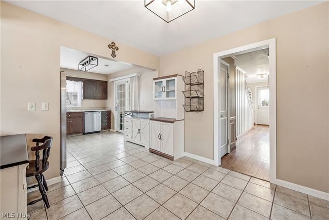 189 Edna Street, Poland, OH 44514