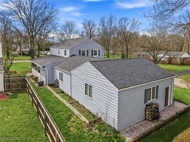 189 Edna Street, Poland, OH 44514