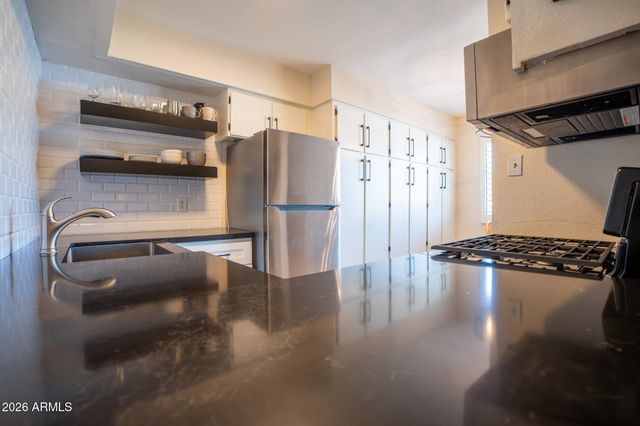4950 N MILLER Road 347, Scottsdale, AZ 85251
