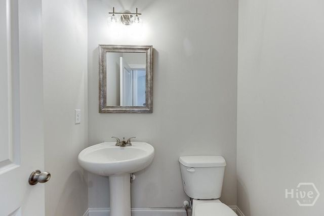 1070 Riverhill Drive, Bishop, GA 30621