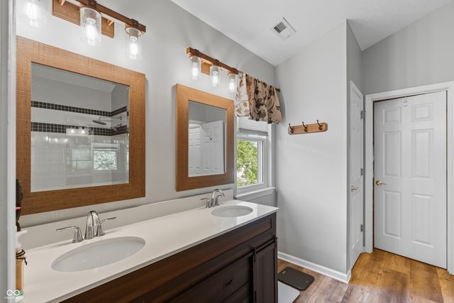 6 Pine Meadow Drive, Brownsburg, IN 46112