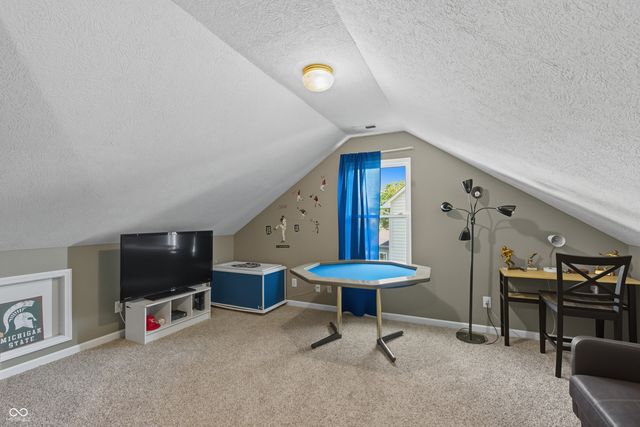 6 Pine Meadow Drive, Brownsburg, IN 46112