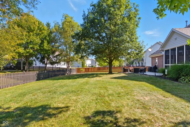 6 Pine Meadow Drive, Brownsburg, IN 46112