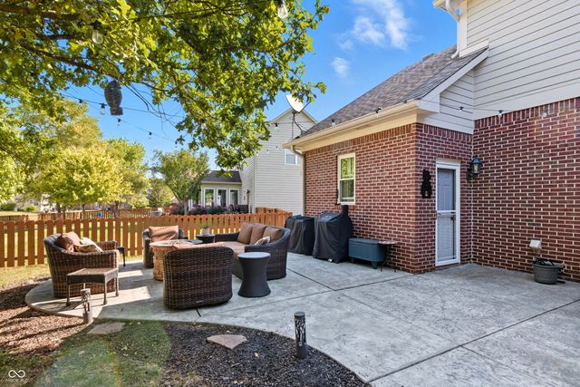 6 Pine Meadow Drive, Brownsburg, IN 46112