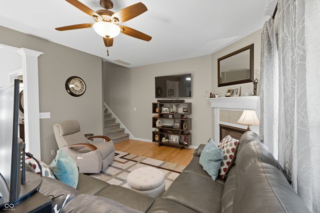 6 Pine Meadow Drive, Brownsburg, IN 46112