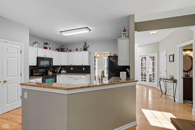 6 Pine Meadow Drive, Brownsburg, IN 46112