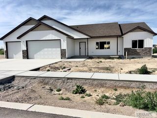 1180 Alpine Ave, Chubbuck, ID 83202