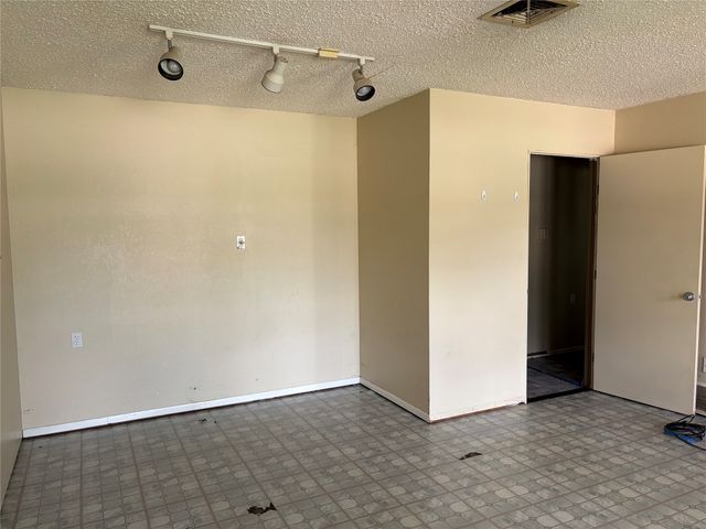 2036 Salem Street, Irving, TX 75061