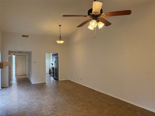 811 Pebble Beach Drive, Garland, TX 75043