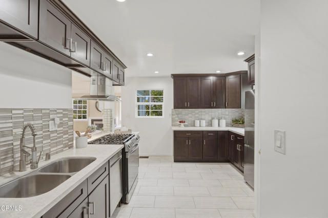 320 Toyon Road, Sierra Madre, CA 91024