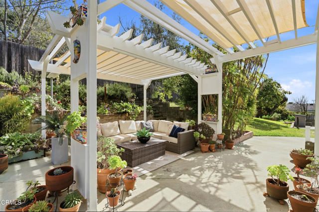 320 Toyon Road, Sierra Madre, CA 91024