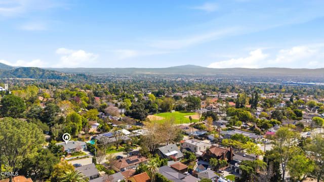 320 Toyon Road, Sierra Madre, CA 91024