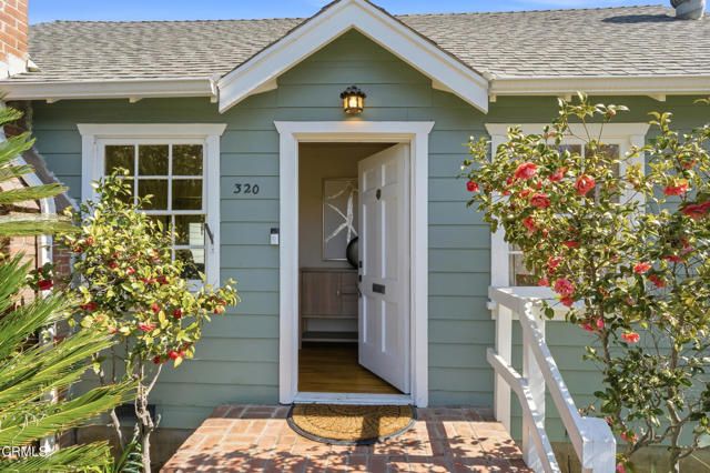 320 Toyon Road, Sierra Madre, CA 91024