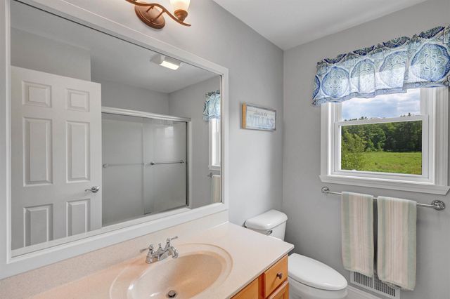 41 Tyler Place, Jericho, VT 05465