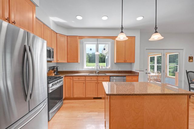 41 Tyler Place, Jericho, VT 05465