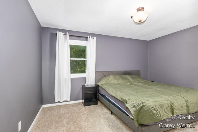 199 E 34th Street 10, Holland City, MI 49423