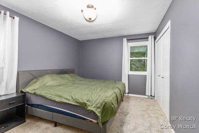 199 E 34th Street 10, Holland City, MI 49423