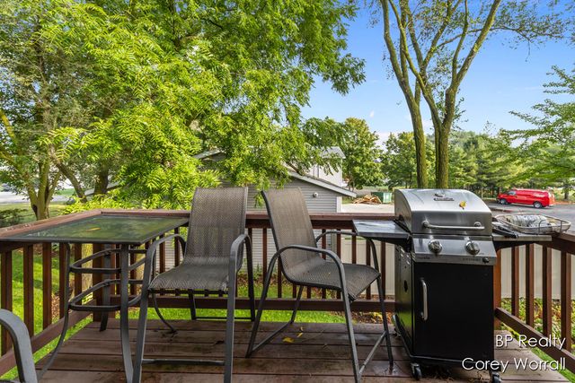 199 E 34th Street 10, Holland City, MI 49423