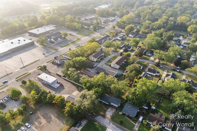 199 E 34th Street 10, Holland City, MI 49423