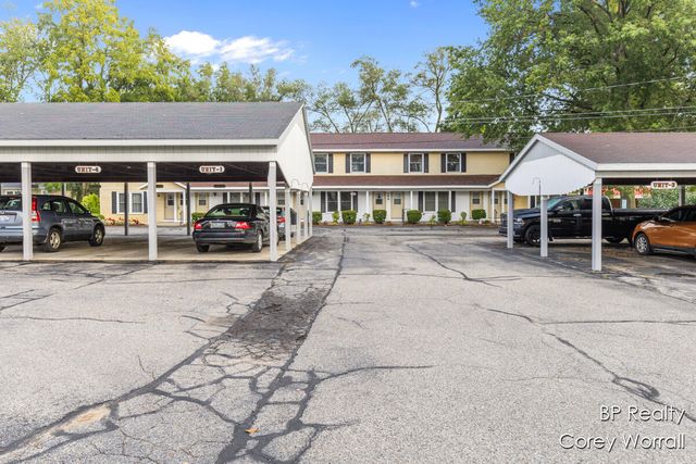 199 E 34th Street 10, Holland City, MI 49423