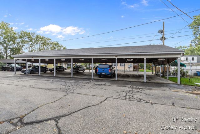 199 E 34th Street 10, Holland City, MI 49423