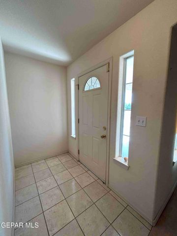 1100 FRESNO Street, Anthony, TX 79821