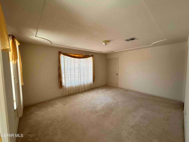 1100 FRESNO Street, Anthony, TX 79821