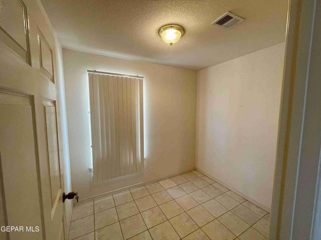 1100 FRESNO Street, Anthony, TX 79821