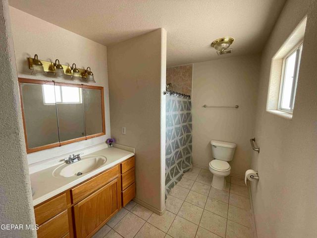 1100 FRESNO Street, Anthony, TX 79821