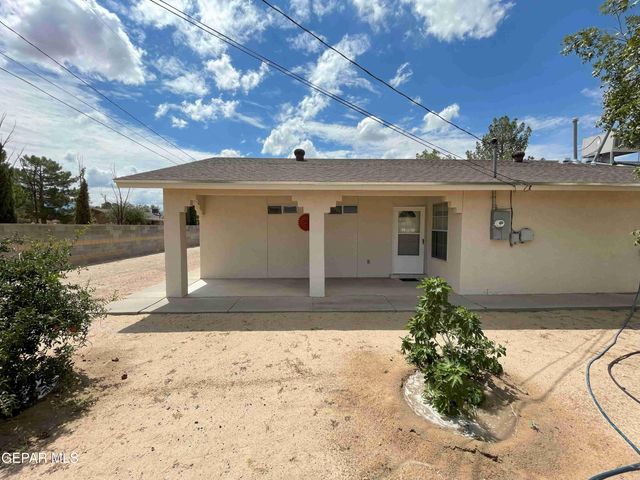 1100 FRESNO Street, Anthony, TX 79821
