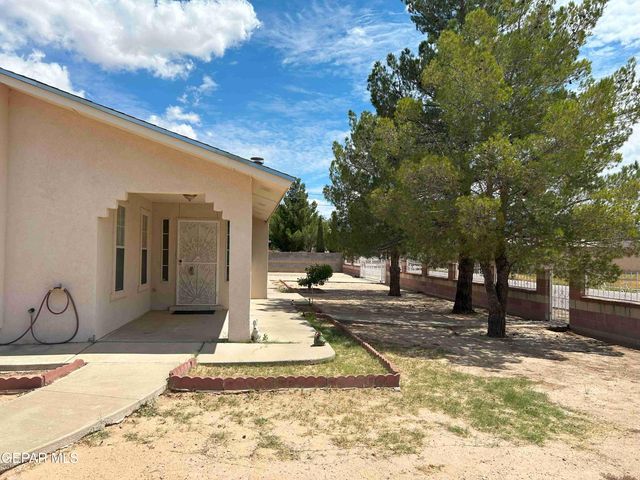 1100 FRESNO Street, Anthony, TX 79821