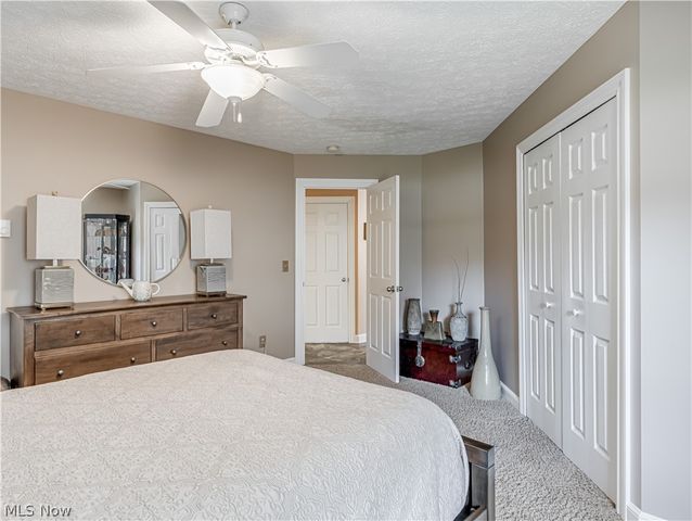 66 Falling Water Circle, Munroe Falls, OH 44262