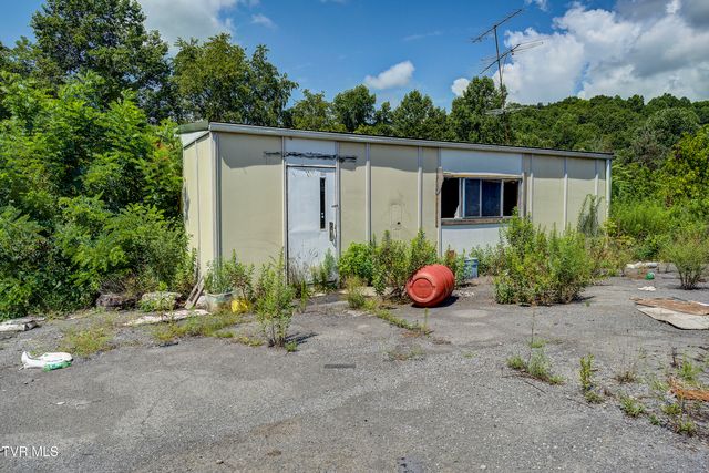 1010 Clinch Valley Road, Eidson, TN 37731