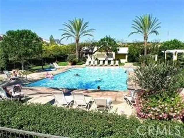 6 Snapdragon, Ladera Ranch, CA 92694
