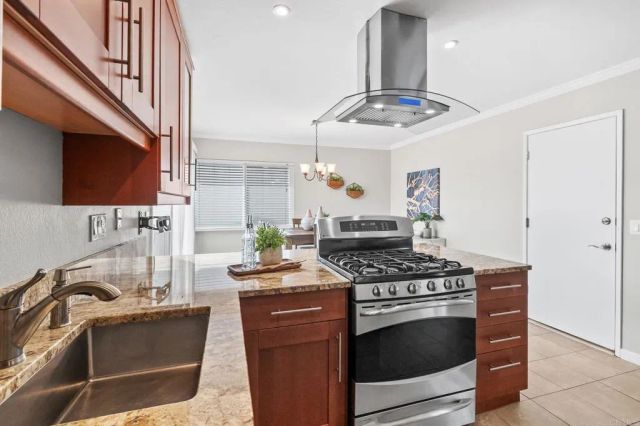 11385 Red Cedar Way, San Diego, CA 92131