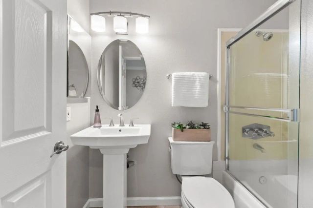 11385 Red Cedar Way, San Diego, CA 92131