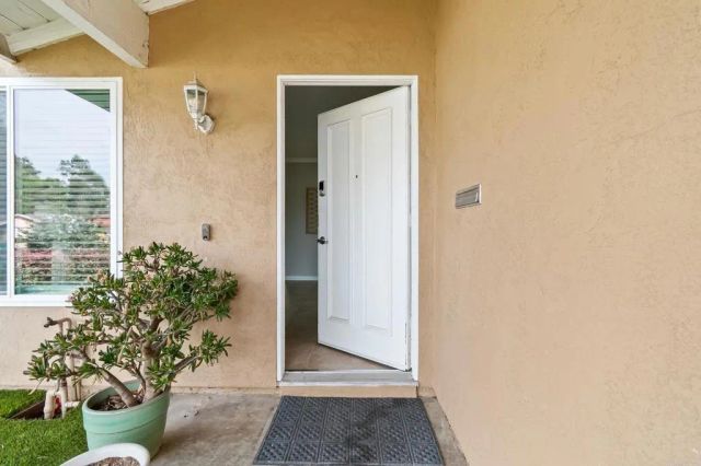 11385 Red Cedar Way, San Diego, CA 92131