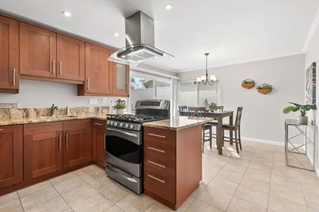 11385 Red Cedar Way, San Diego, CA 92131