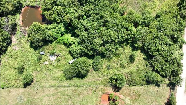 1420 County Road 1420, Ninnekah, OK 73067