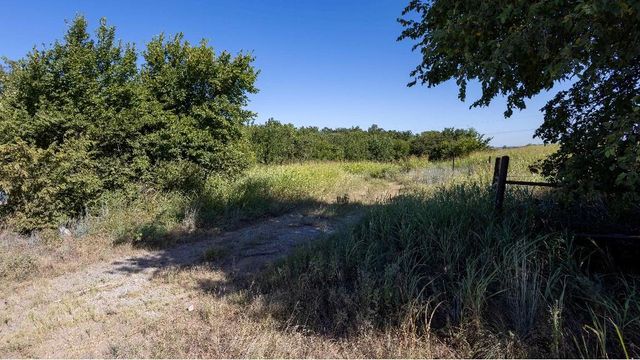 1420 County Road 1420, Ninnekah, OK 73067