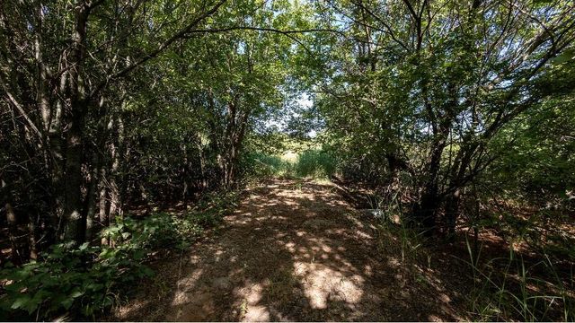 1420 County Road 1420, Ninnekah, OK 73067