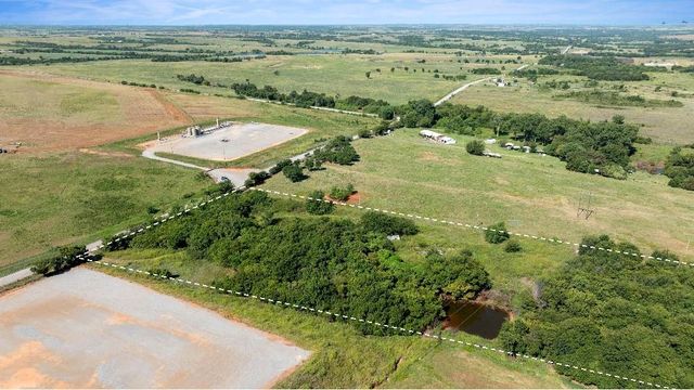 1420 County Road 1420, Ninnekah, OK 73067