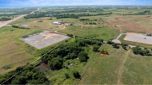 1420 County Road 1420, Ninnekah, OK 73067