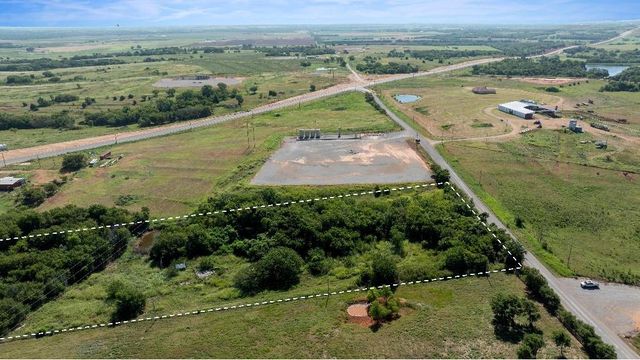 1420 County Road 1420, Ninnekah, OK 73067