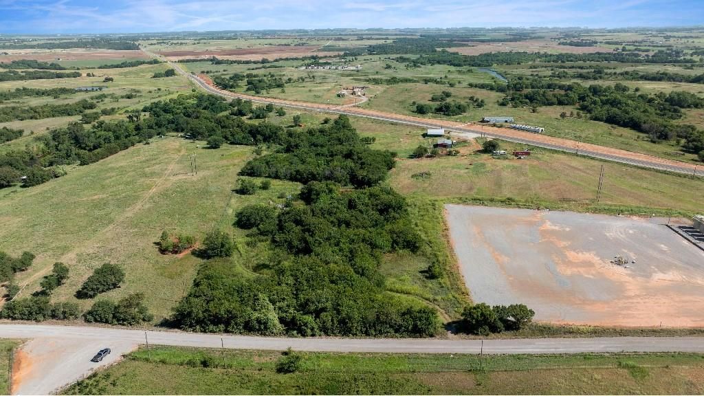 1420 County Road 1420, Ninnekah, OK 73067