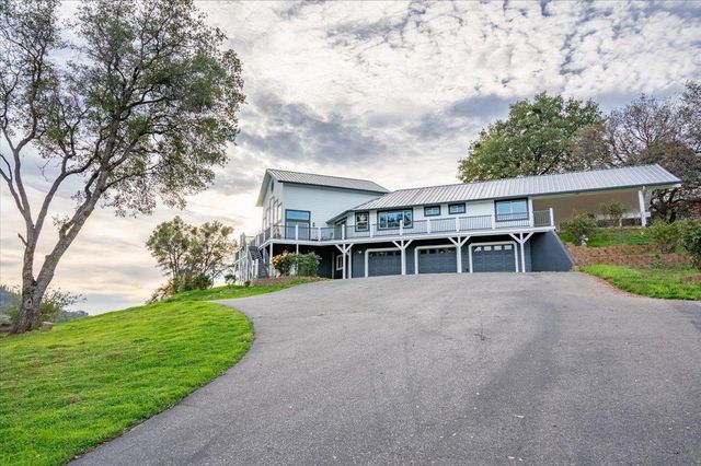 16000 Southridge Dr, Penn Valley, CA 95946