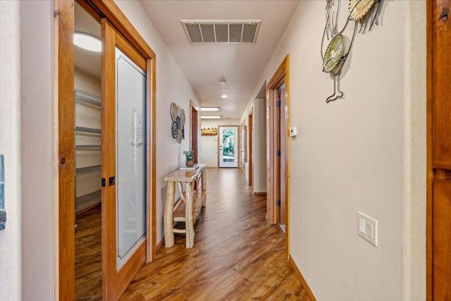 16000 Southridge Dr, Penn Valley, CA 95946
