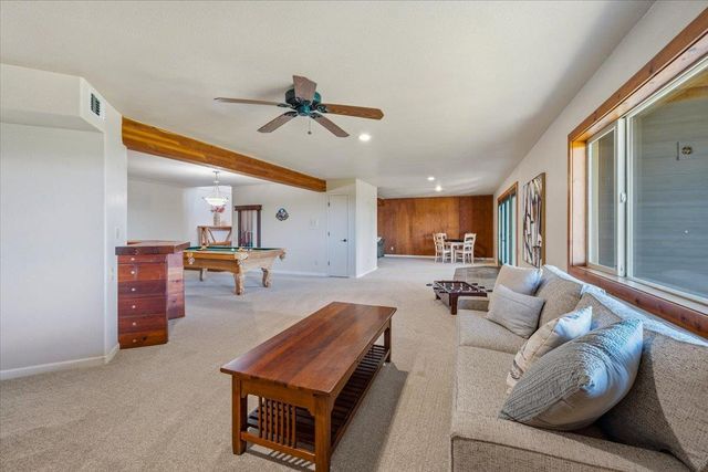16000 Southridge Dr, Penn Valley, CA 95946