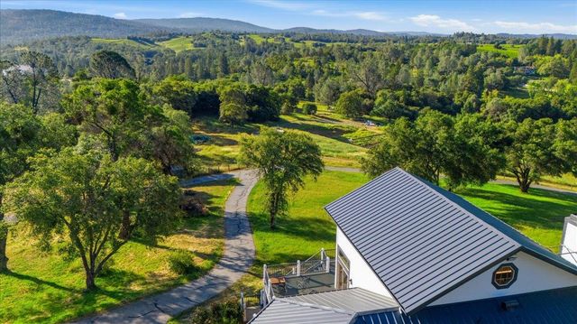 16000 Southridge Dr, Penn Valley, CA 95946
