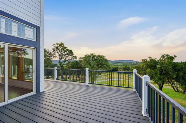 16000 Southridge Dr, Penn Valley, CA 95946